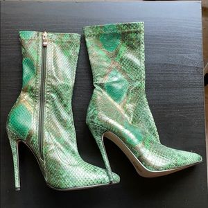 Simmi green snakeskin boots